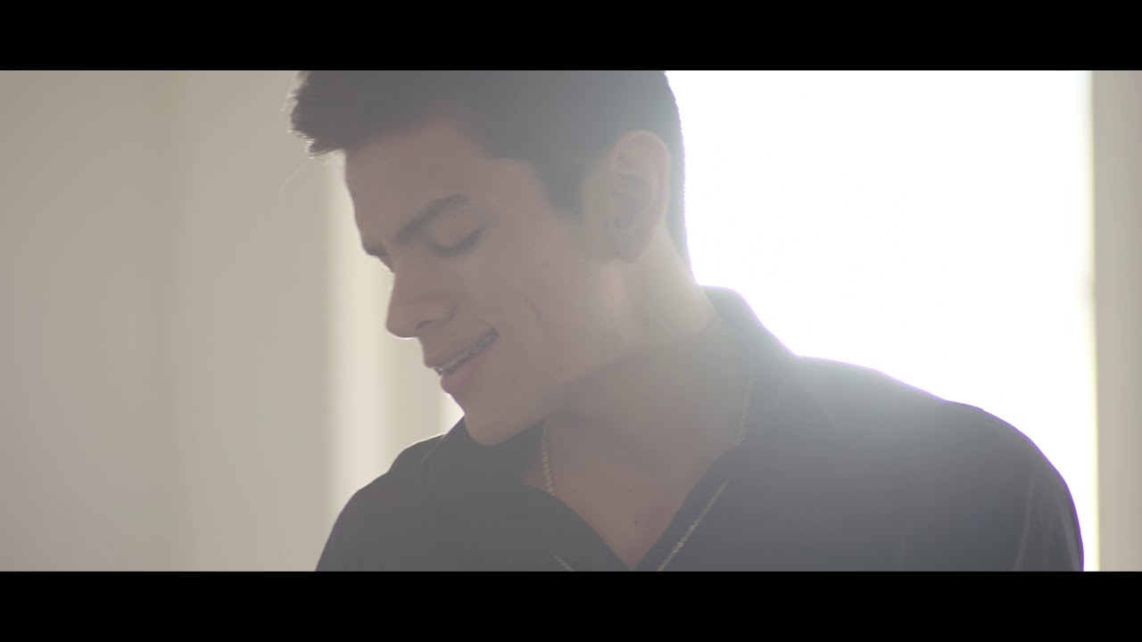 ¿Quién canta la canción de en dónde está tu amor?