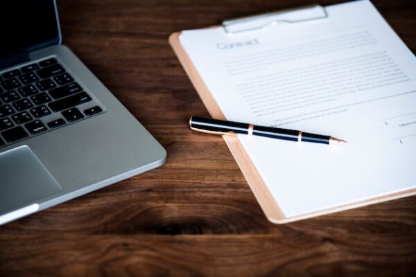 Engancha con tu título