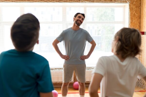 5 claves para el éxito del coaching empresarial 1 Empatía, escucha activa, motivación.